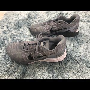 Nike Lunarglide 7 Grey